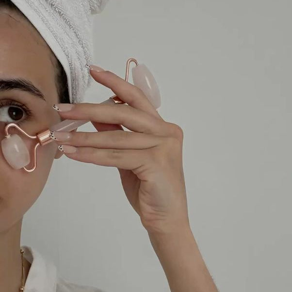 Lifting Skin – Massageador Facial de Quartzo Branco